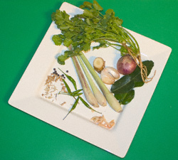 Photo of typical green curry paste ingredients